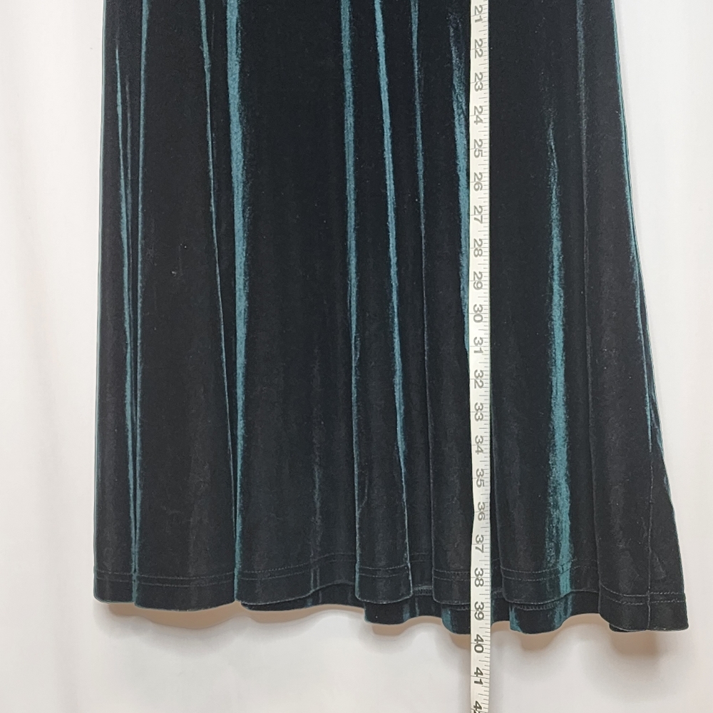 Hillard & Hanson Sz XL Green Velvet Fit & Flare Short Sleeve Made in USA Dress - Picture 4 of 10